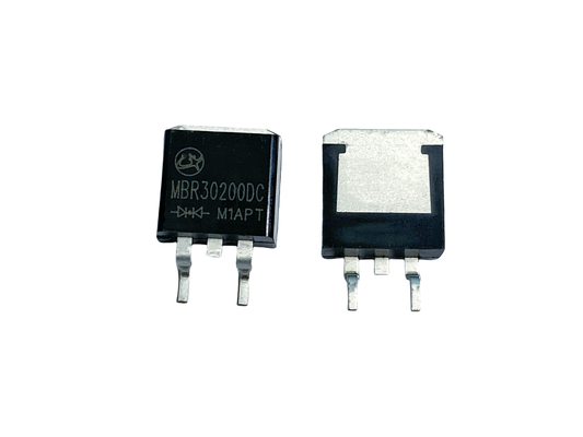 30A200V MBR30200DC Diodos de barrera de Schottky Convertidores de corriente continua/corriente continua a bordo TO-263