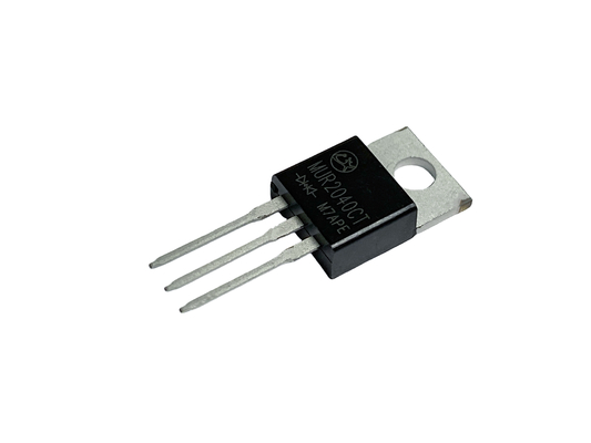 Diodo de recuperación Rohs de 15-35ns Compatible con capacidad de conmutación de velocidad estable MUR2040CT