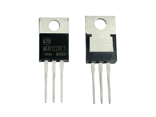 Diodos de recuperación ultrarrápidos de estabilidad térmica 12A200V para equipos de alta potencia MUR1220CT