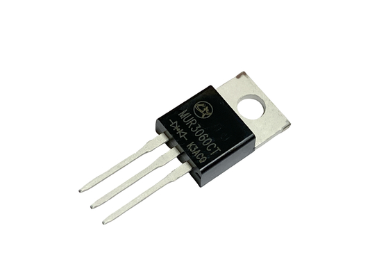 30A600V MUR3060CT TO-220AB 25ns Rectificadores de recuperación ultrarrápidos para circuitos de alta frecuencia
